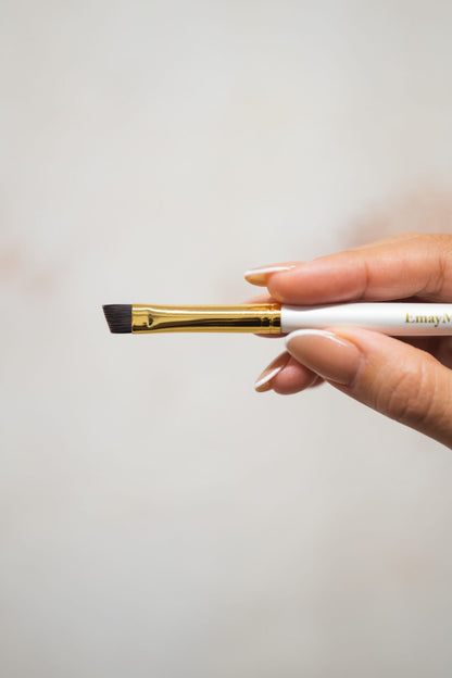 アイブロウブラシ