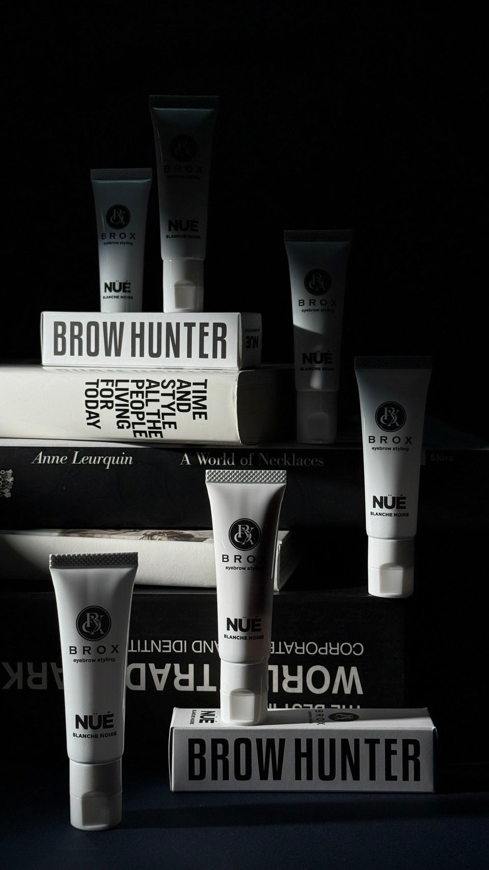 BROW HUNTER  NUE(ニュエ)
