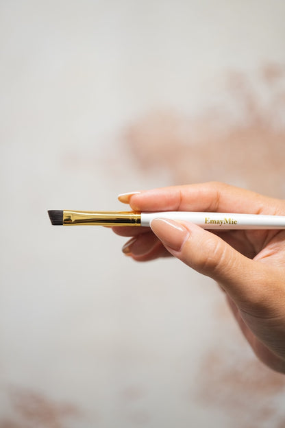 ダブルエンドブラシ